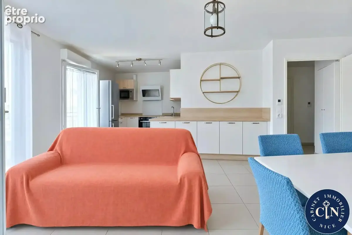 Appartement 4 pièces 76 m² à vendre à Nice (06000) - photo 3