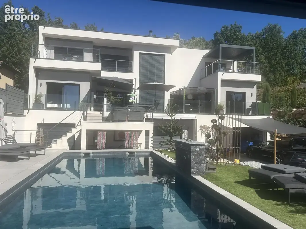 Maison à LES CHERES