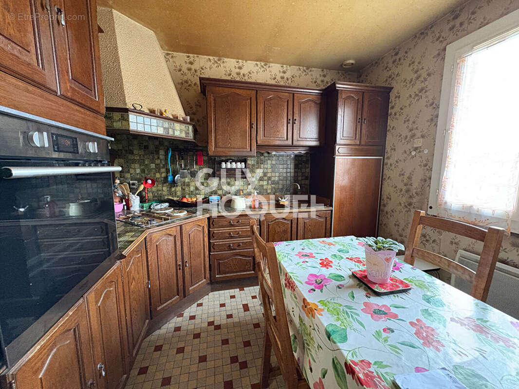 Maison à CONIE-MOLITARD