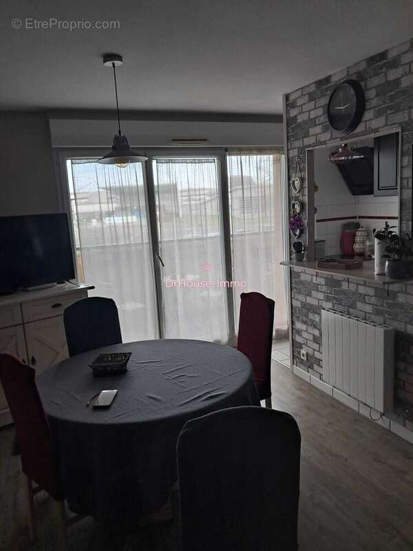 Appartement à ALLONNES
