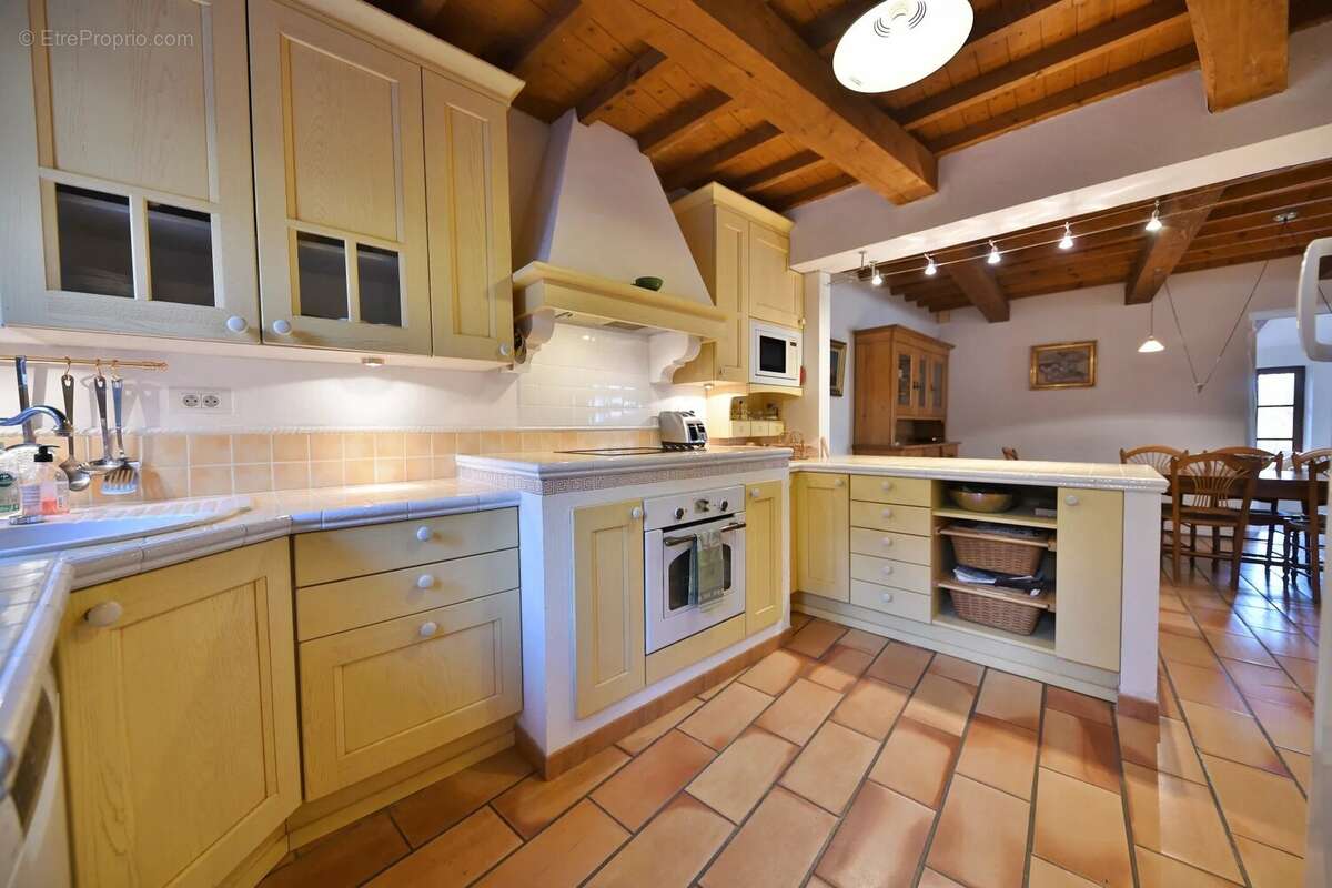 Maison à UZES