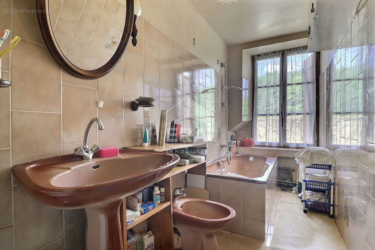 Maison à CHALO-SAINT-MARS