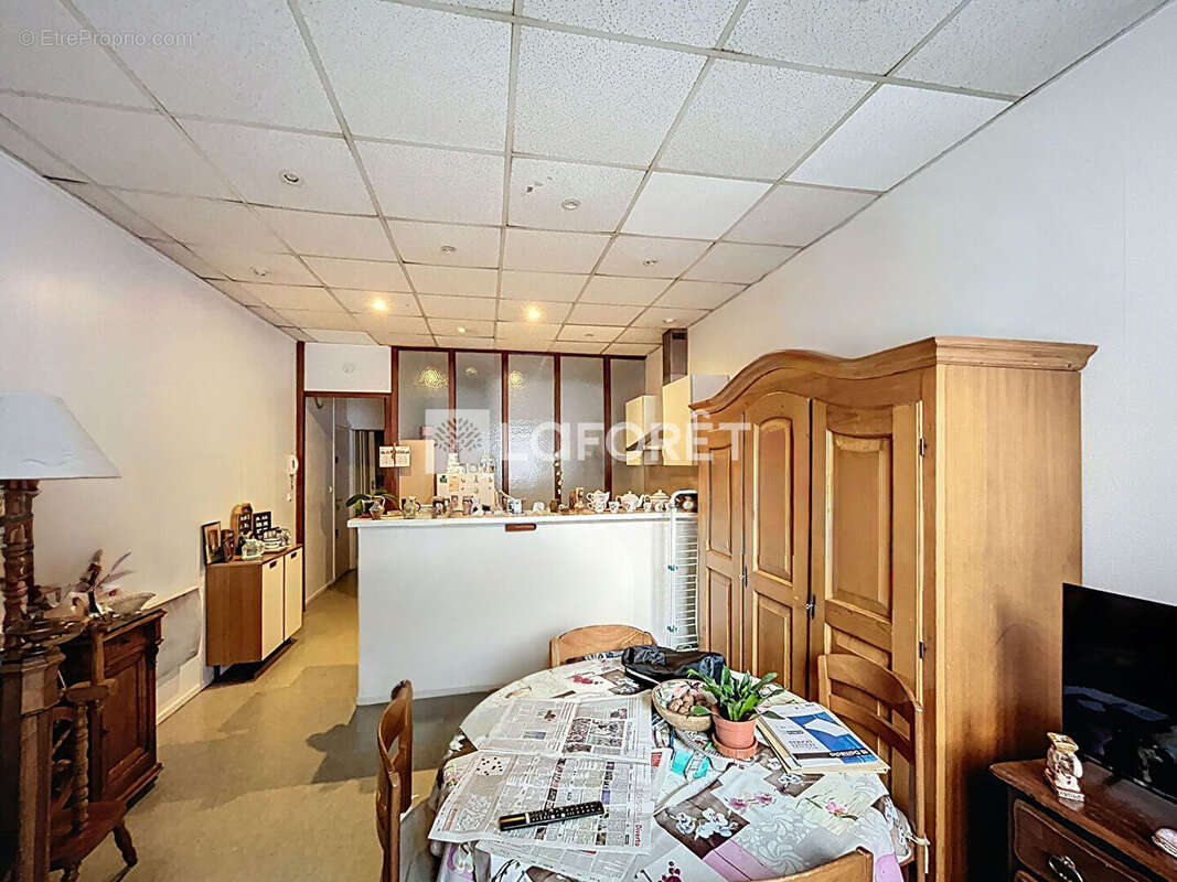 Castelsarrasin - Centre-ville - T1 bis environ 36 m² - Investissement locatif - photo 2