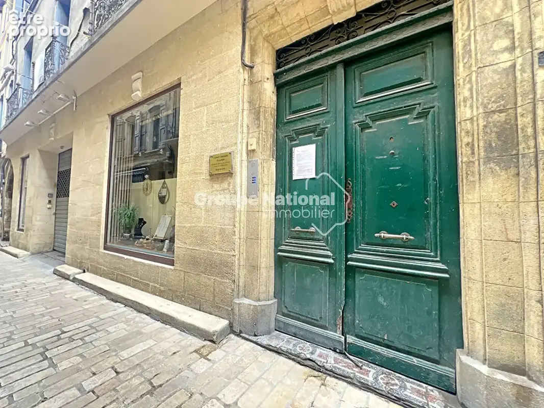 Ensemble immobilier professionnel de 226 m²  à SOMMIERES rentabilité locative 10% - photo 9