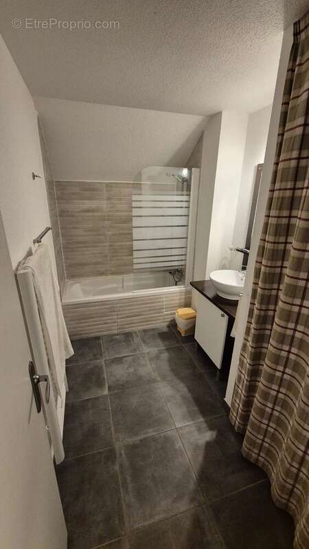 Demi chalet 63.76m² + terrasse 11.28m² - photo 5