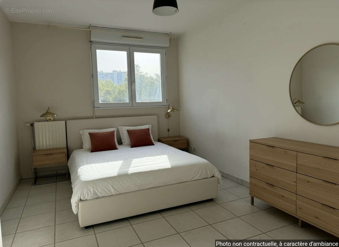 Appartement à MARSEILLE-3E