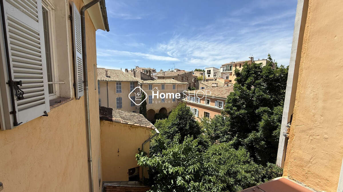 Appartement à AIX-EN-PROVENCE