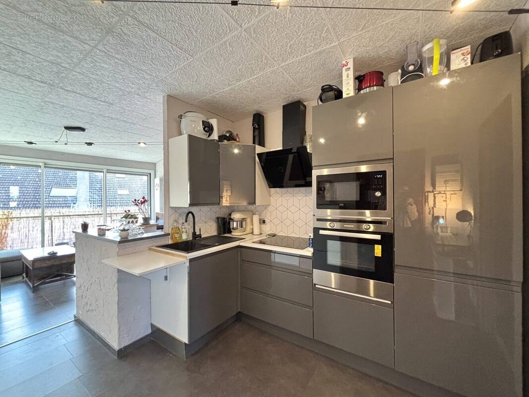 Appartement à PONT-DE-CHERUY