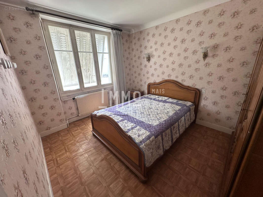 Maison à VOUVRAY-SUR-LOIR