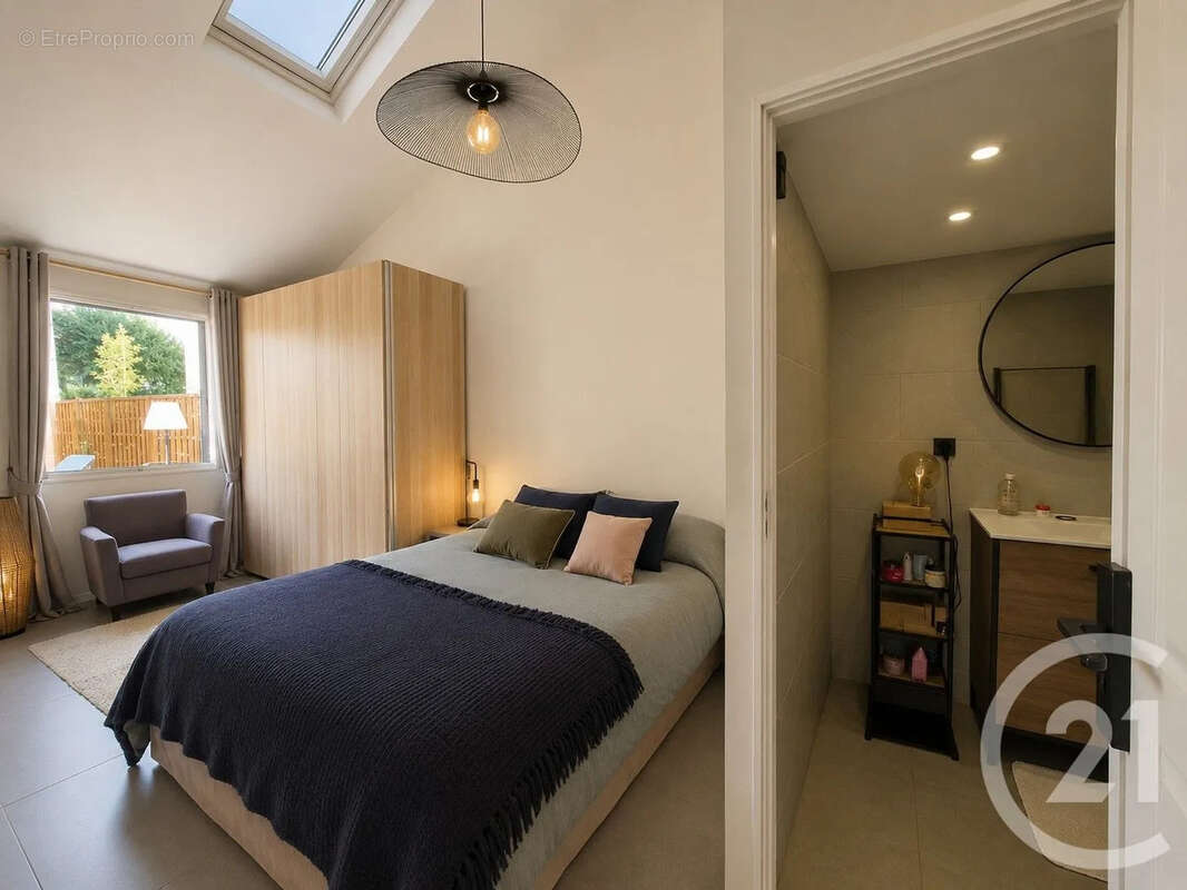 Maison 115 m² à Saint-Maur-Des-Fosses  - photo 6