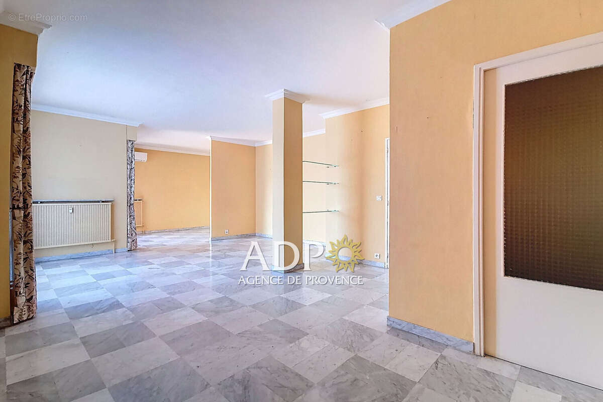 Appartement à GRASSE