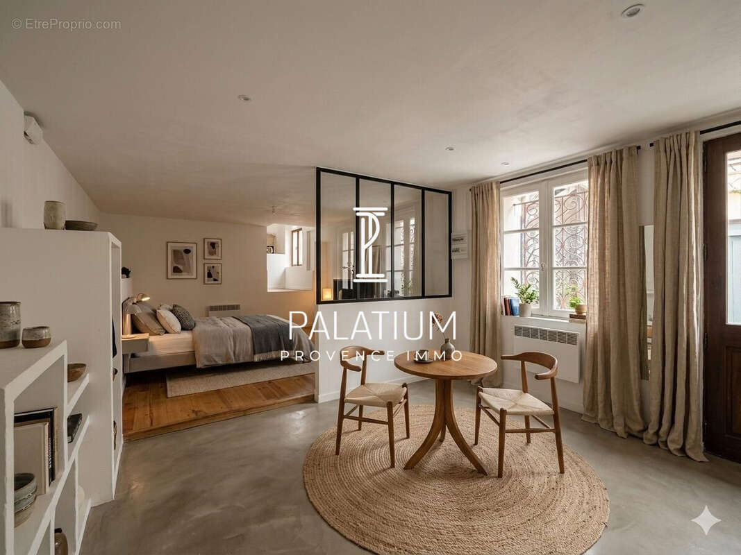 Appartement à AIX-EN-PROVENCE