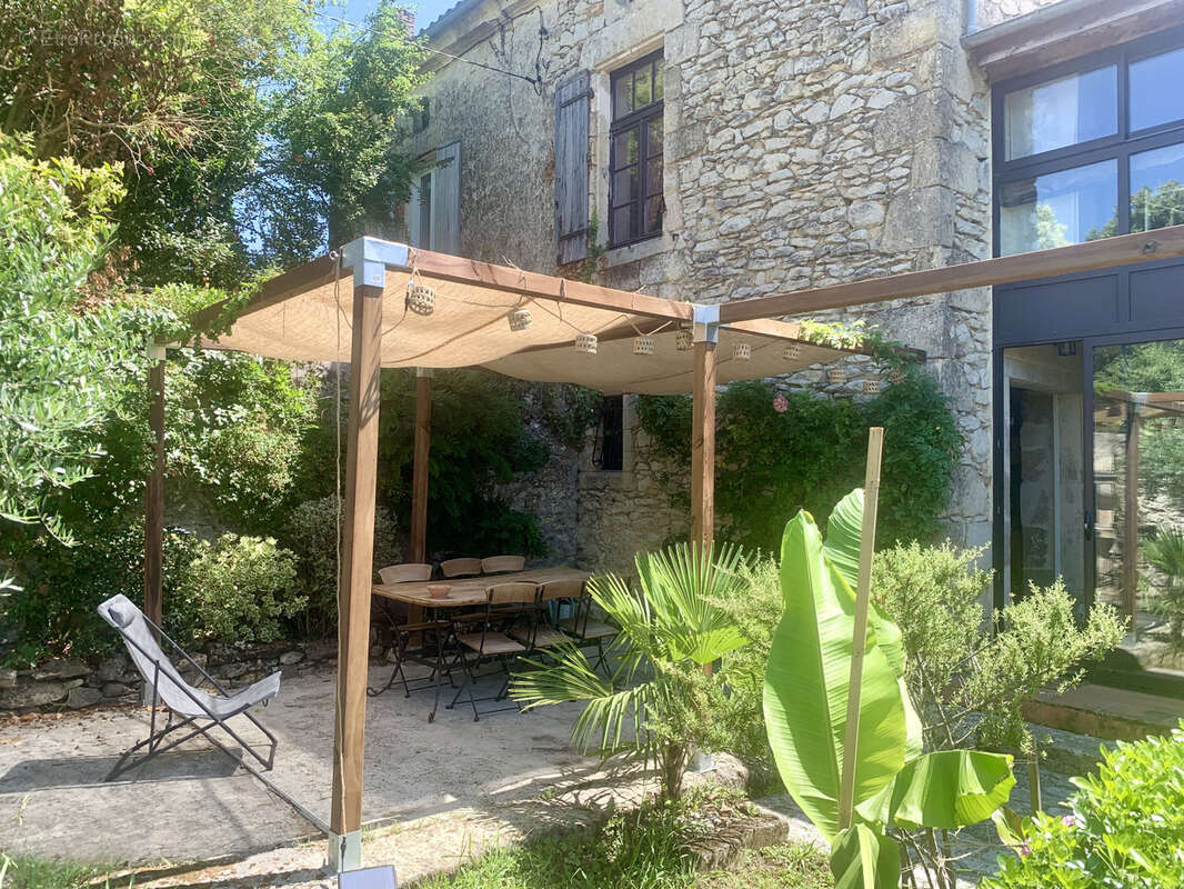 Maison à CADILLAC