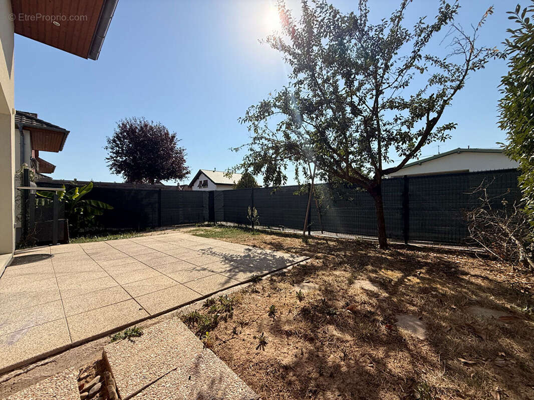 Duplex jardin - grand garage - dpe a - photo 3