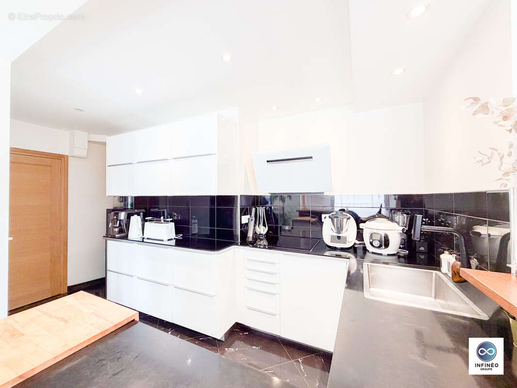 Appartement à LE PLESSIS-ROBINSON