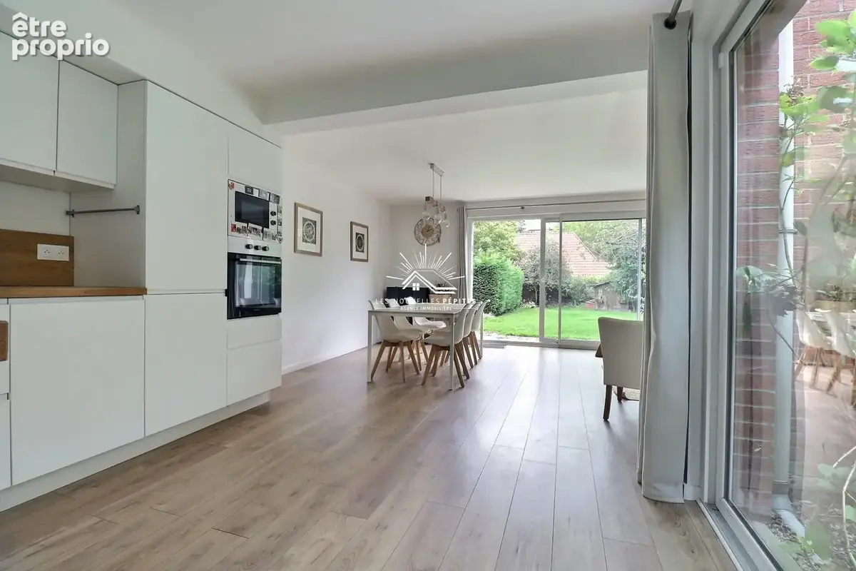 Maison 5 pièces 100 m² à vendre à Croix (59170) - photo 2