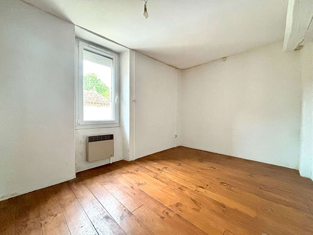 Maison à SAINT-FELIX-LAURAGAIS