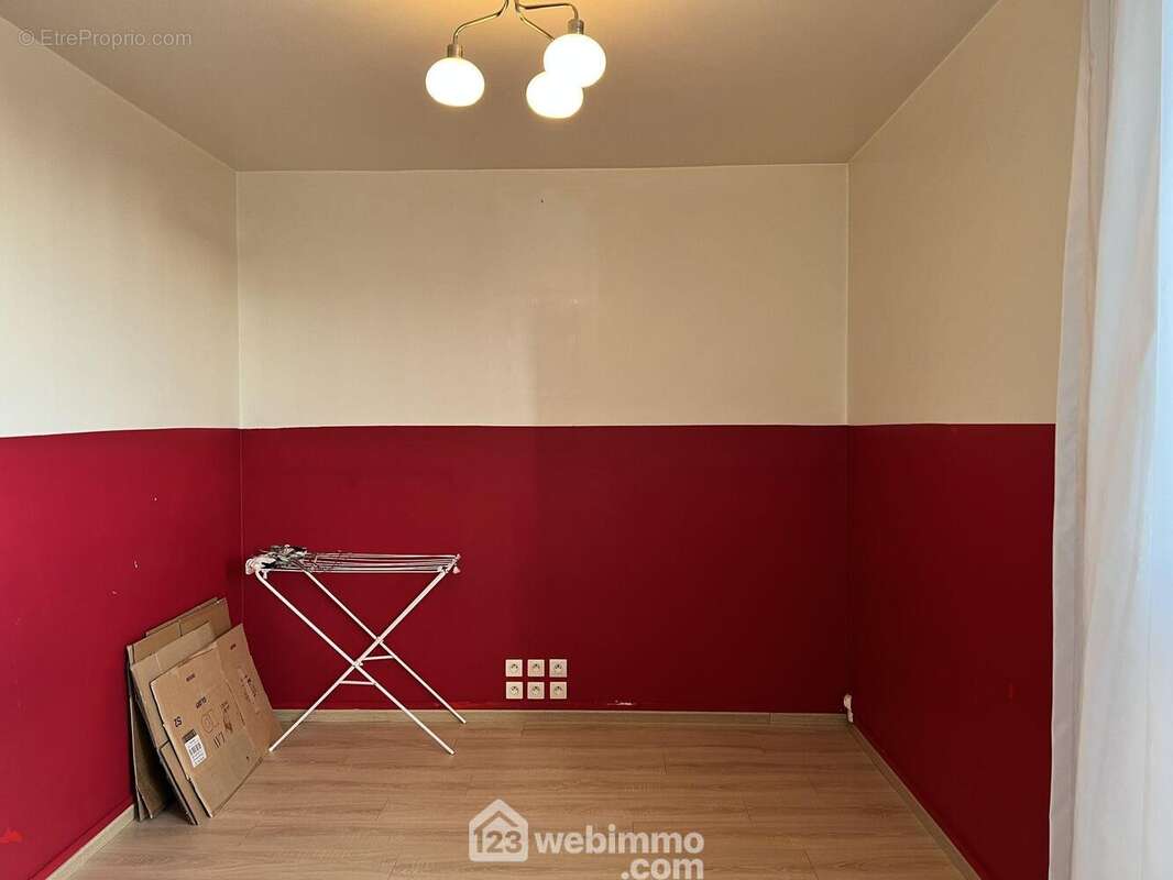 Appartement à THIAIS