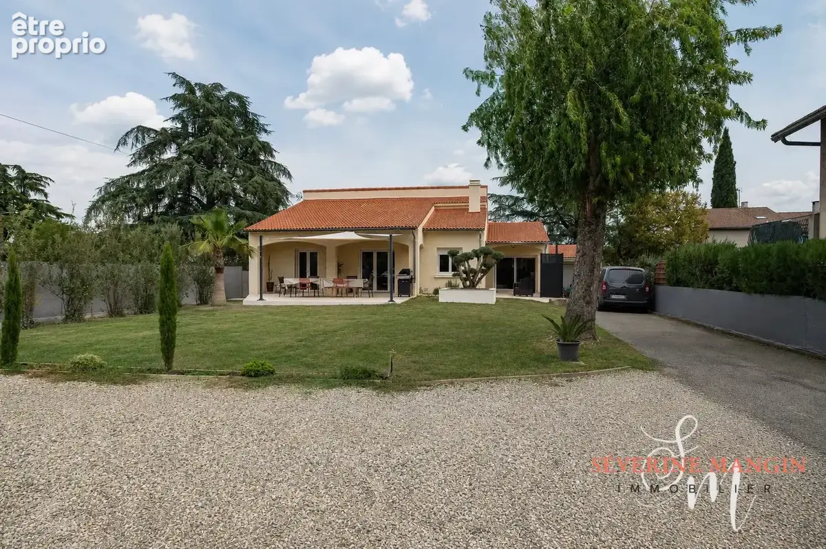 Maison 6 pièces 138 m² à vendre à Romans-Sur-Isere (26100) - photo 3