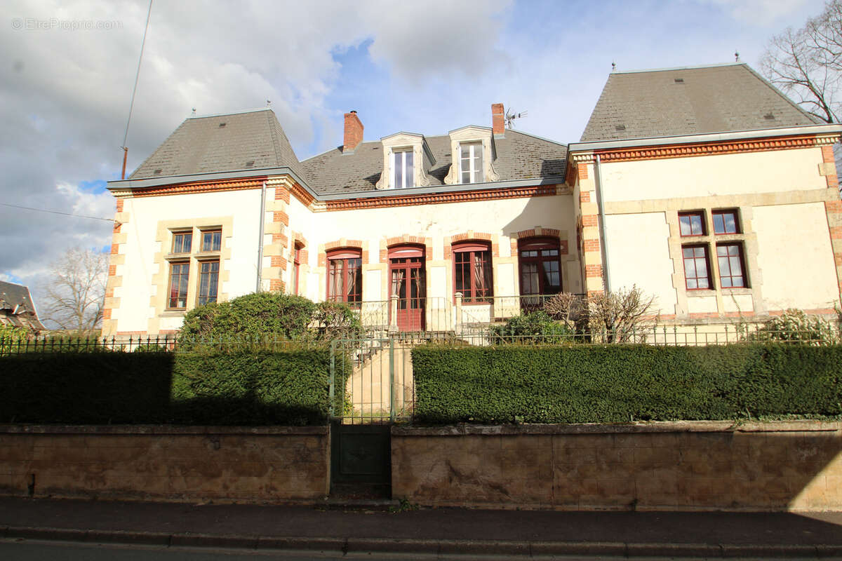 Maison à BOURBON-LANCY