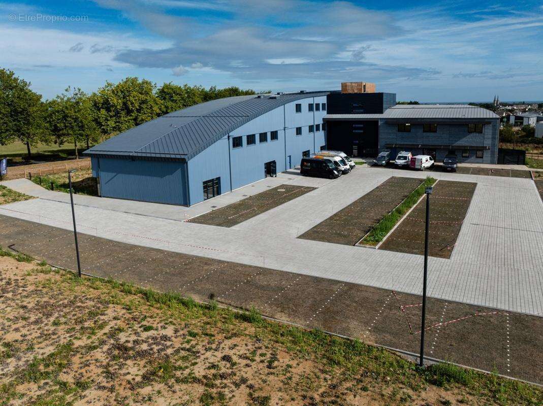 Commerce à DOUVRES-LA-DELIVRANDE