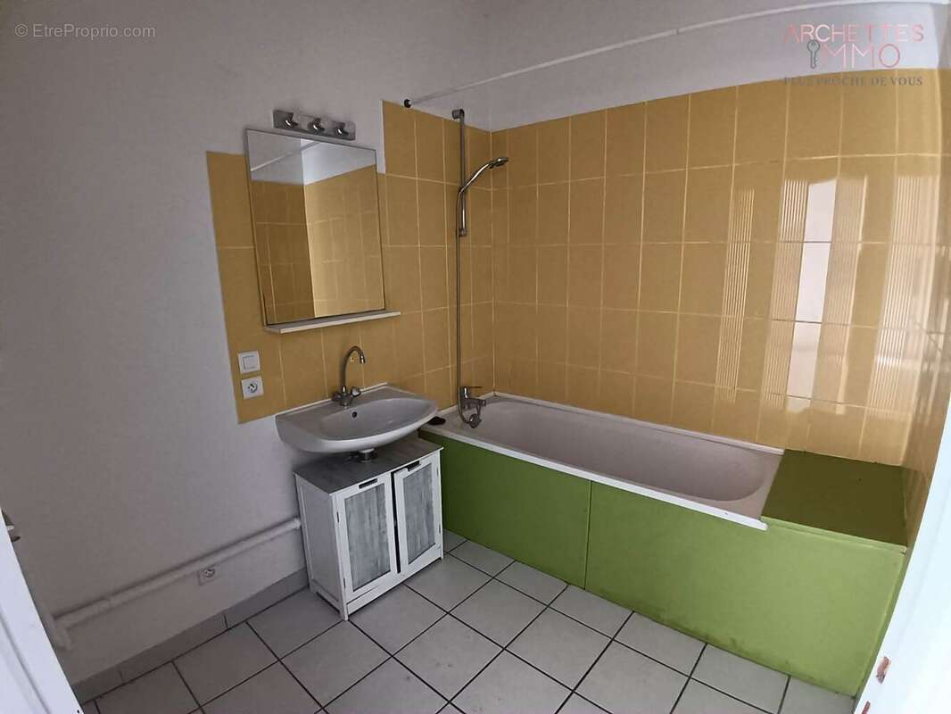 Appartement 62 m² à Contrexeville  - photo 4