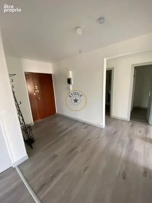 INVESTISSEMENT LOCATIF d'un appartement T4 de 77 m2 avec cave, parking et balcon   Angers - photo 7