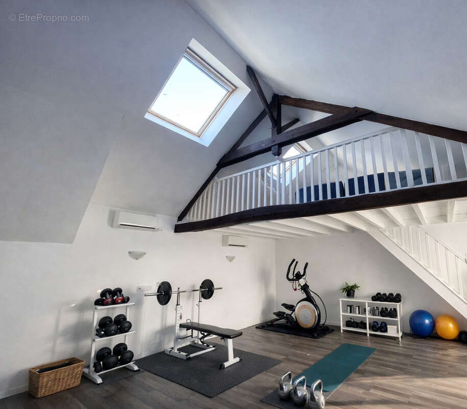 Maison à MAISONNISSES