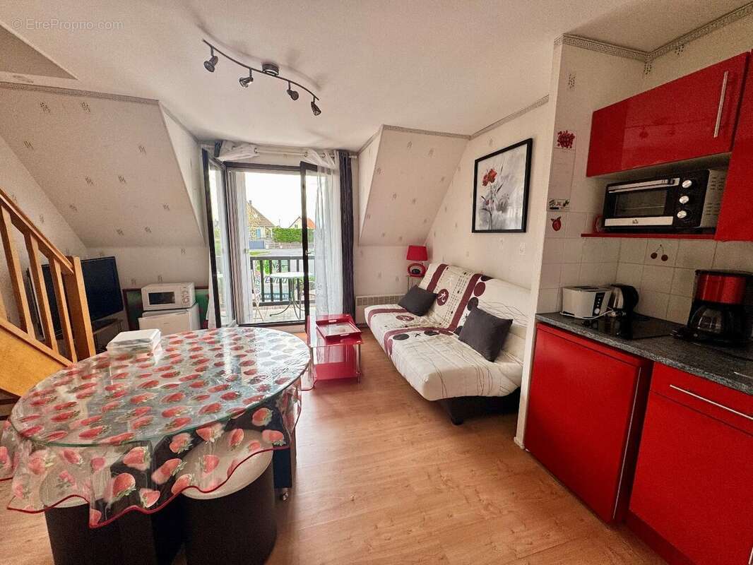 Appartement à OUISTREHAM