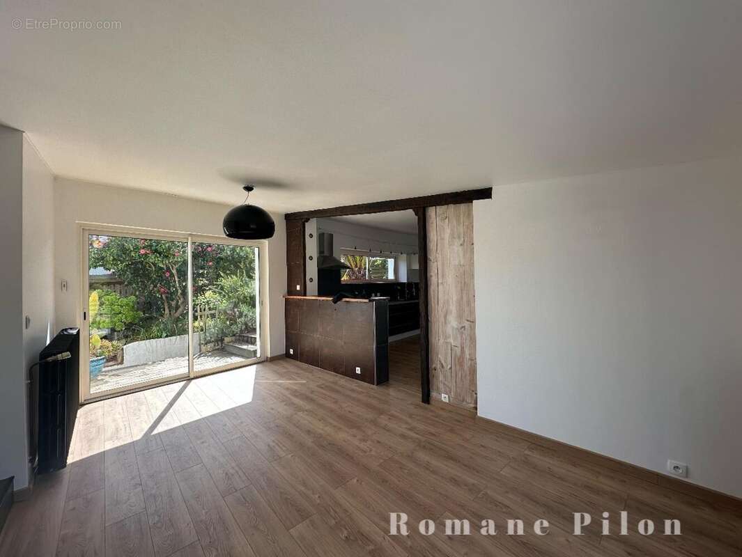 Maison 96 m² à Plougonvelin  - photo 5