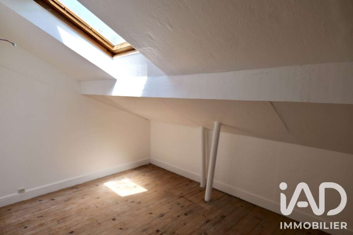 Maison 197 m² à Neuville-Sur-Oise  - photo 9