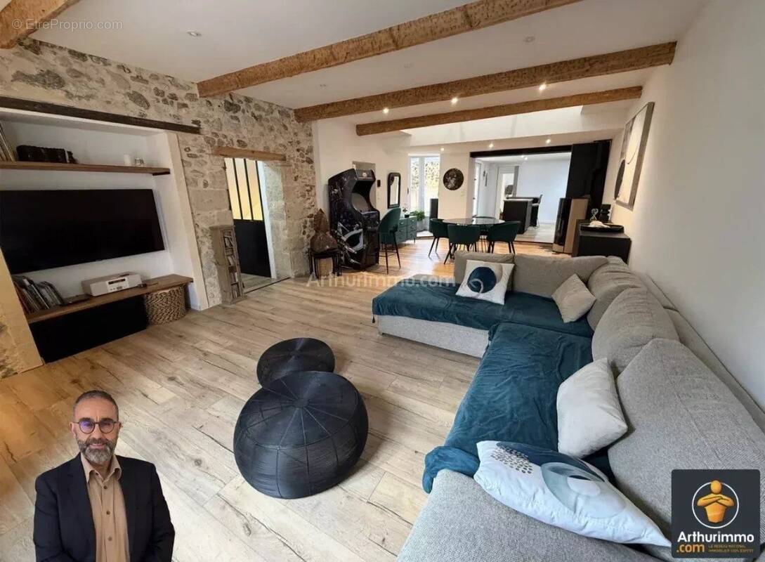 Maison à USCLAS-D'HERAULT