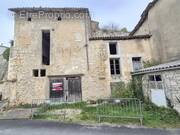 Maison à MONTIGNAC-CHARENTE