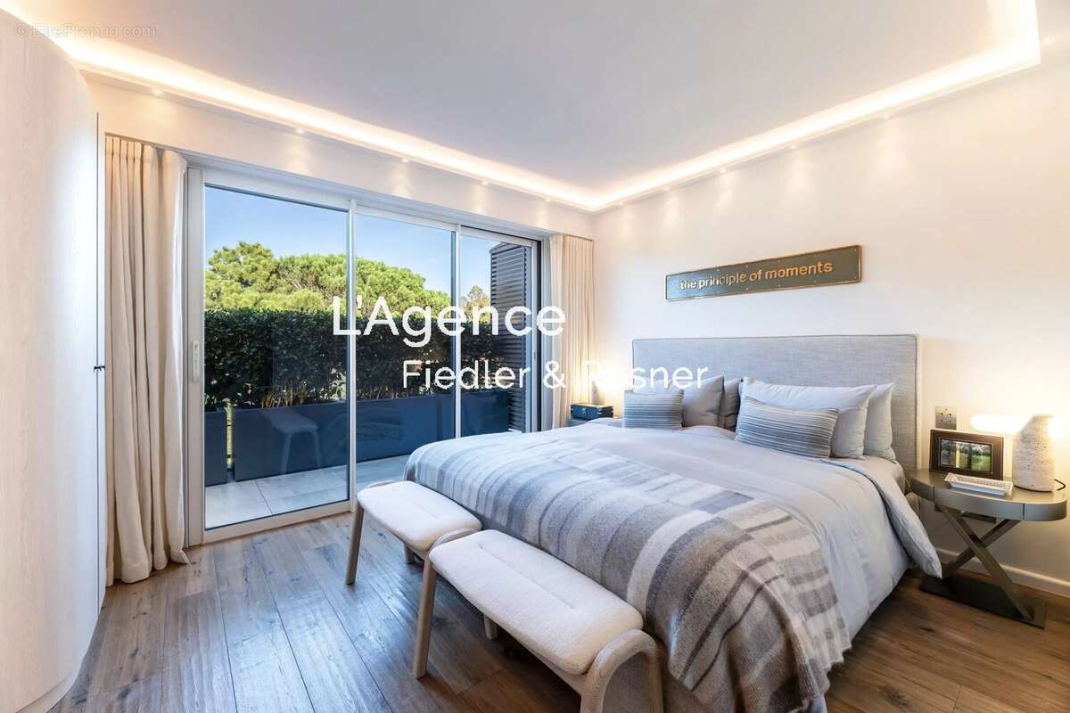Appartement à SAINT-TROPEZ
