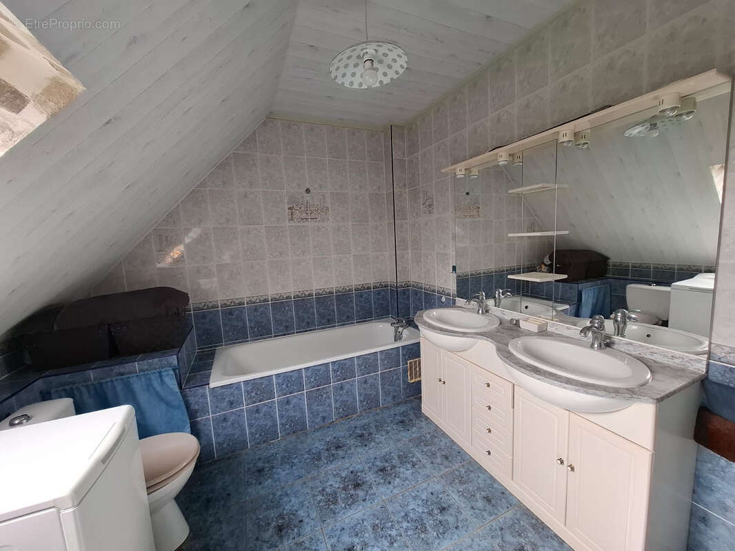 Maison à COULOMMIERS