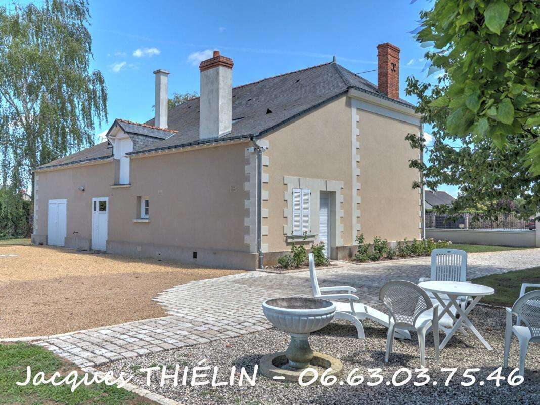 Maison à LONGUE-JUMELLES