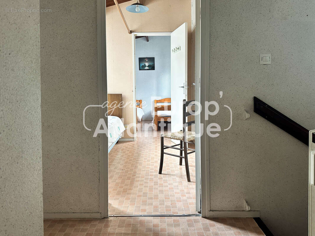 Maison à LES MATHES