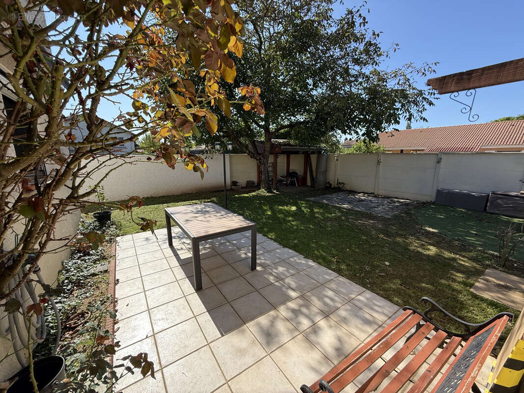 Maison à CHARVIEU-CHAVAGNEUX