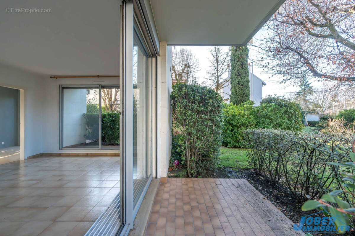 Appartement à NOGENT-SUR-MARNE