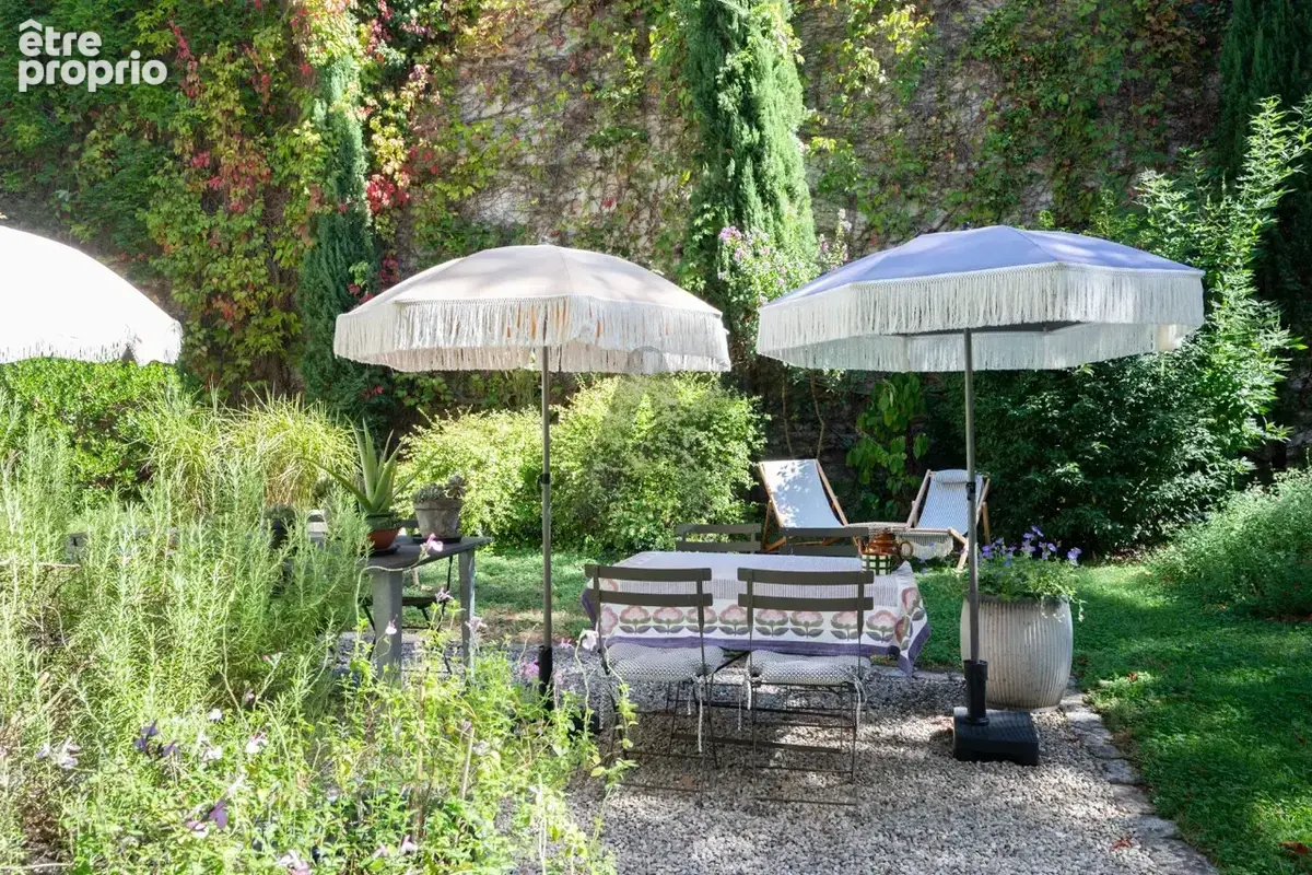Caluire - Quai de Saône : Superbe Rez-de-jardin au coeur d'une propriété des bords de Saône - photo 15