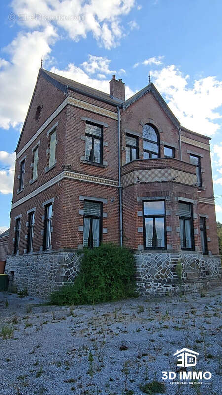 Maison à EPPE-SAUVAGE