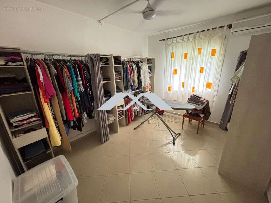 Maison à PETITE-ILE