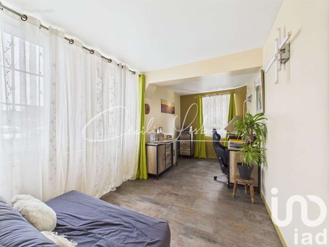 Photo 5 - Maison à SAINT-SEROTIN