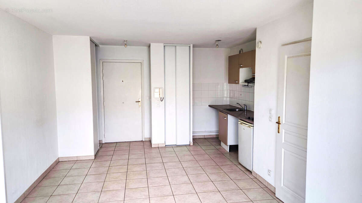 Appartement à LE CANNET