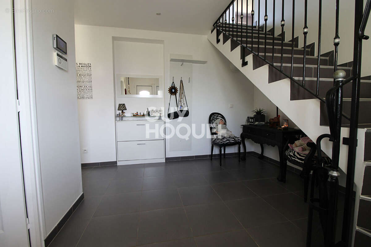 Maison à VERNEUIL-L'ETANG