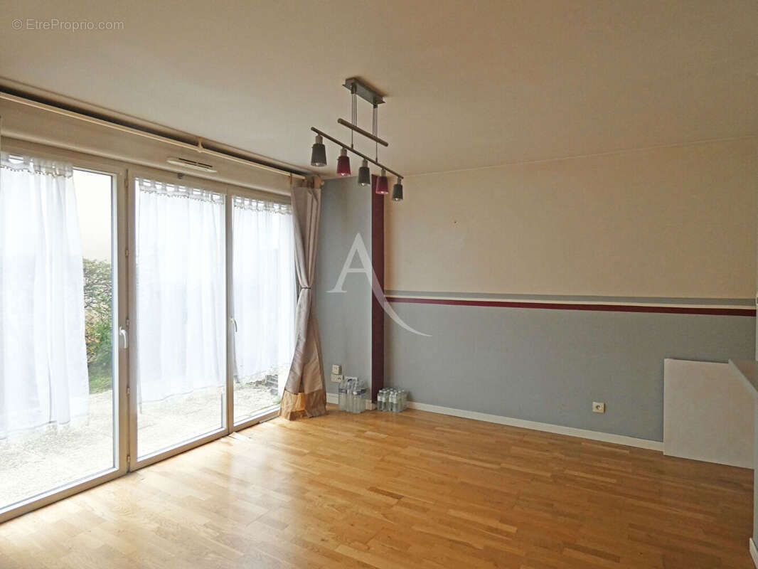 Appartement à VILLEMOMBLE