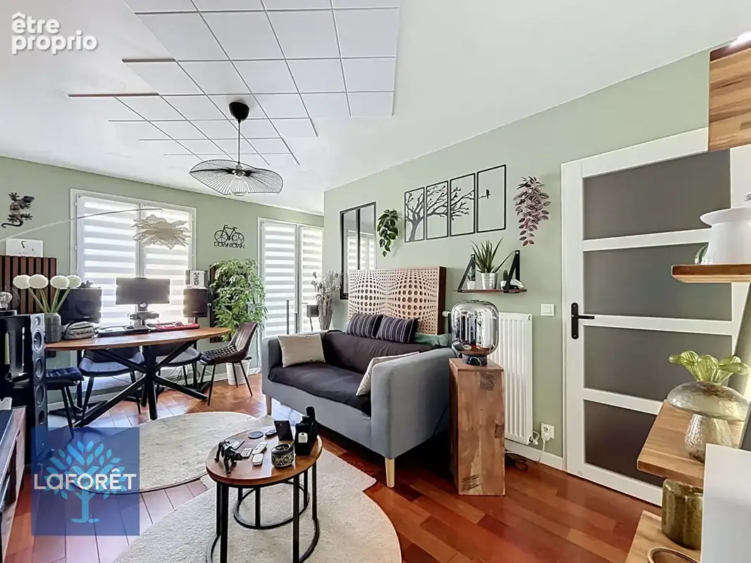Appartement à CORBEIL-ESSONNES