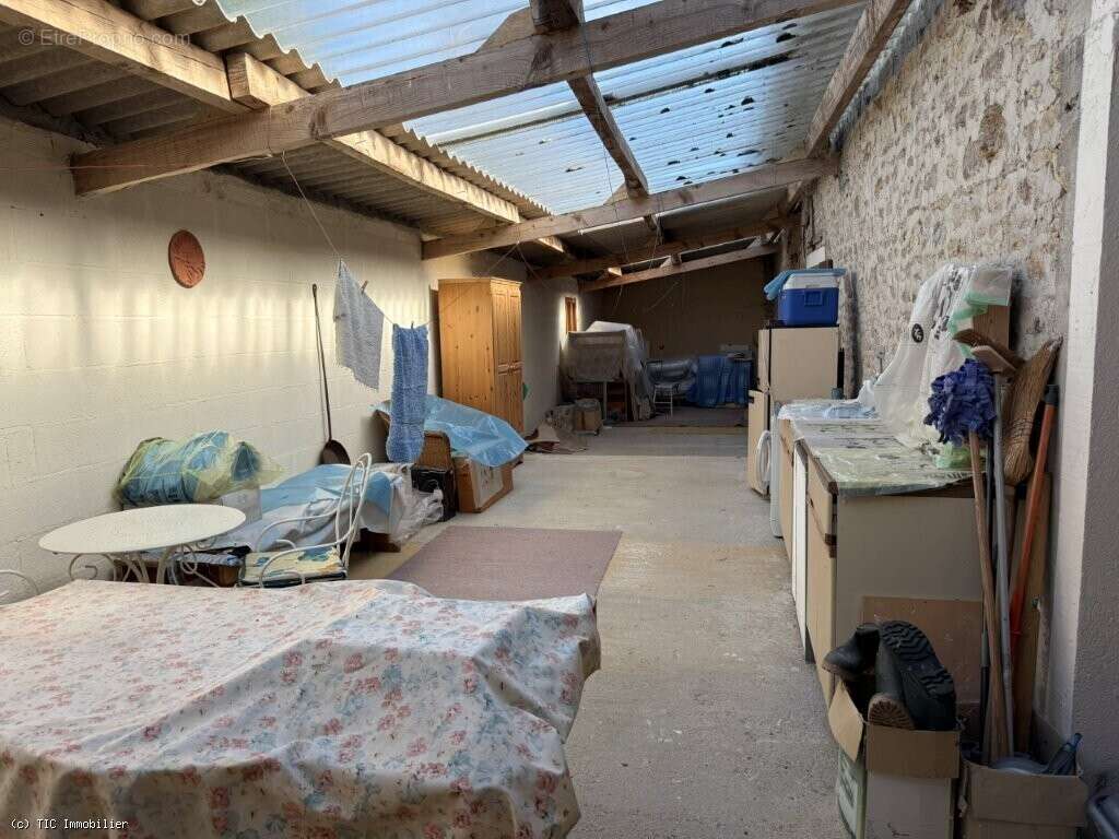 Maison de Campagne avec Dépendance 10 Minutes de Champagne-Mouton - photo 16