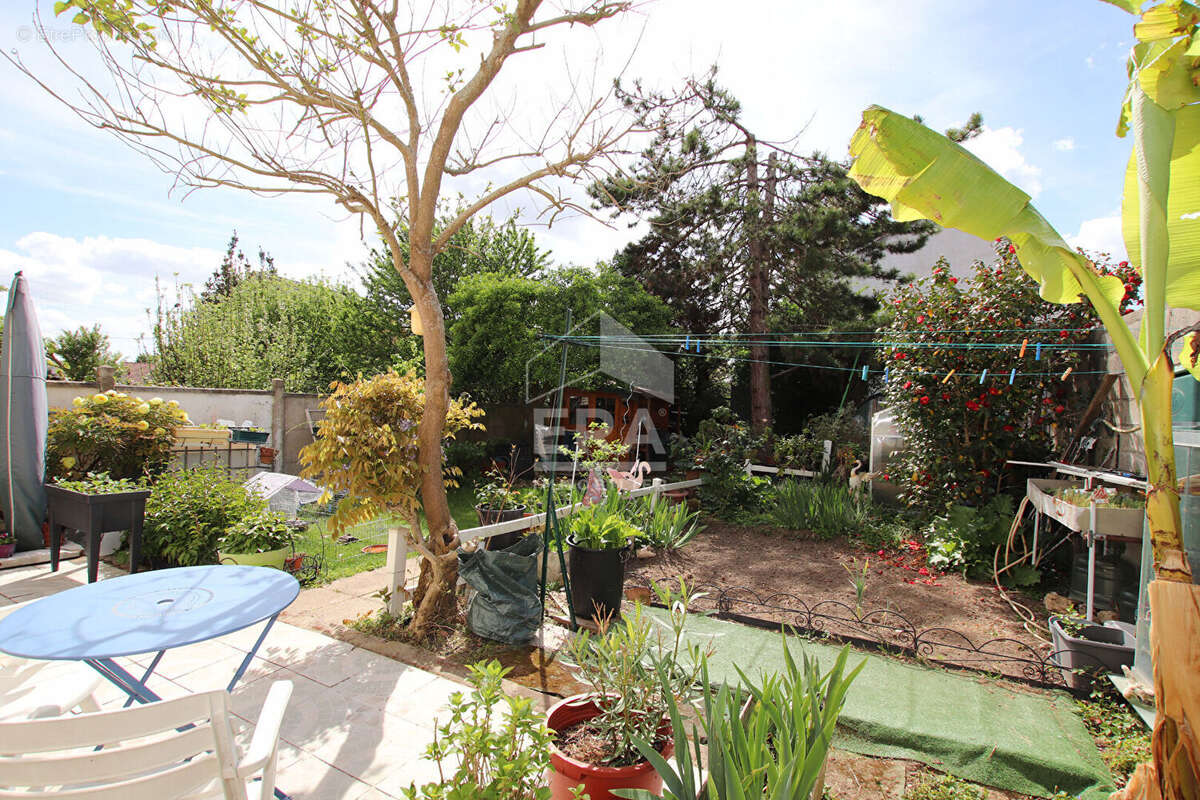 Maison à ORMESSON-SUR-MARNE