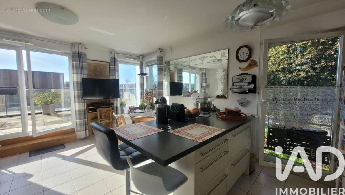 Photo 8 - Appartement à LAGNY-SUR-MARNE